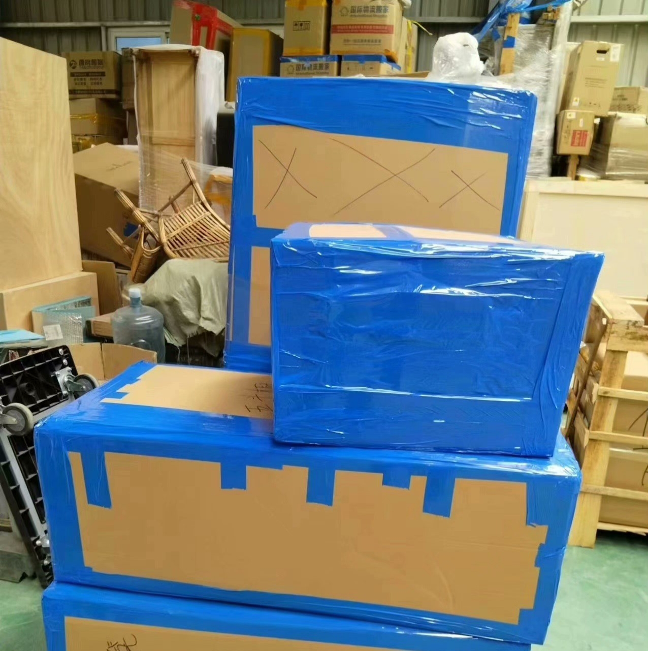 专业铸就信赖 南京物流托运公司的货物运输与打包服务