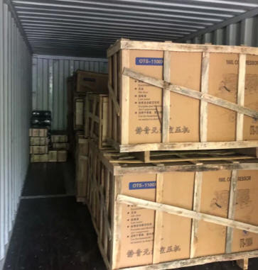 金秋九月装柜忙 高效运输货物打包服务全解析